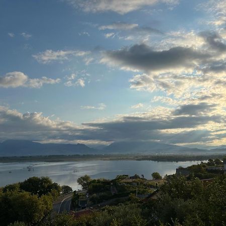 Lake Escape Villa Shiroke Shkodër Eksteriør bilde